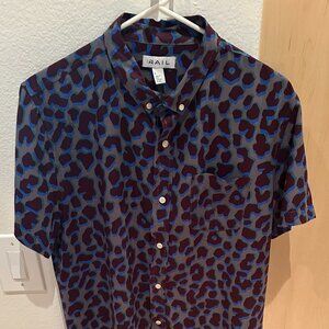 Men's Patterned Button Down Shirt